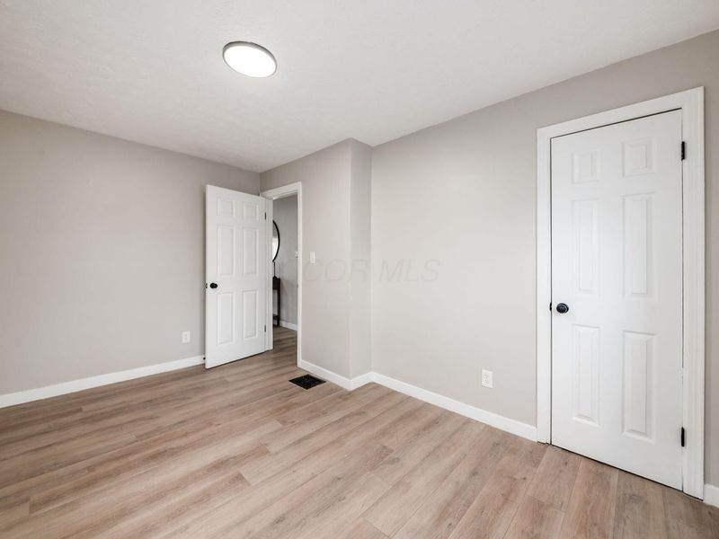 1363 E 19th Avenue , Columbus, OH 43211 Photo 11