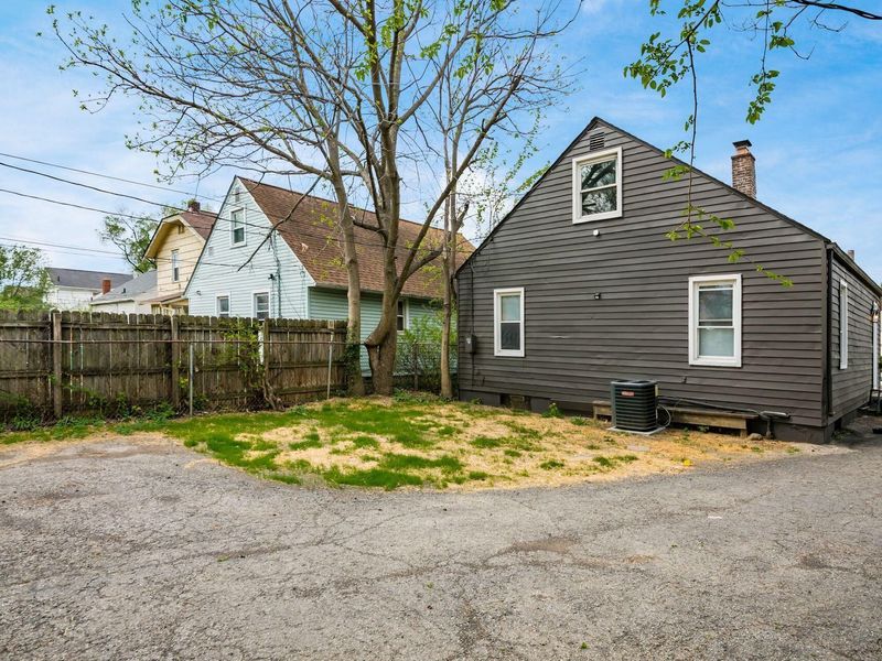 1363 E 19th Avenue , Columbus, OH 43211 Photo 26