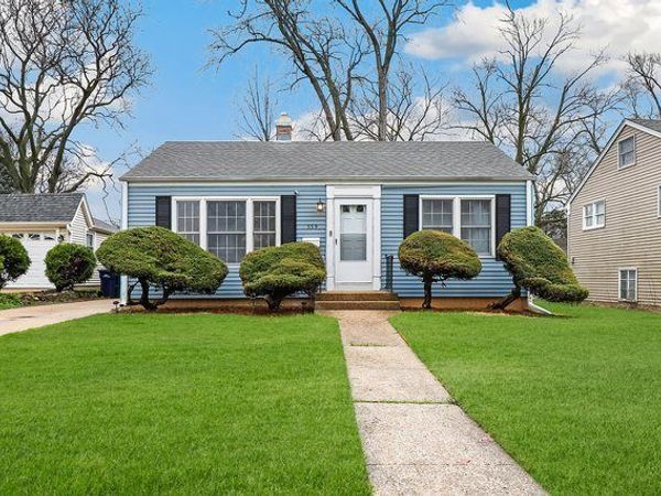 559 S Lewis Avenue , Lombard, IL 60148