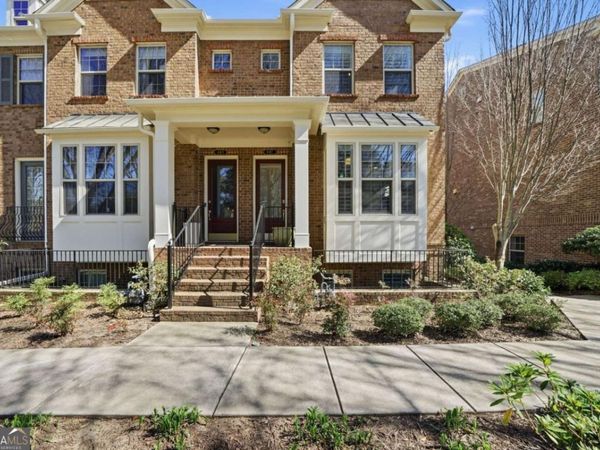 447 Alderwood Street, Atlanta, GA 30328