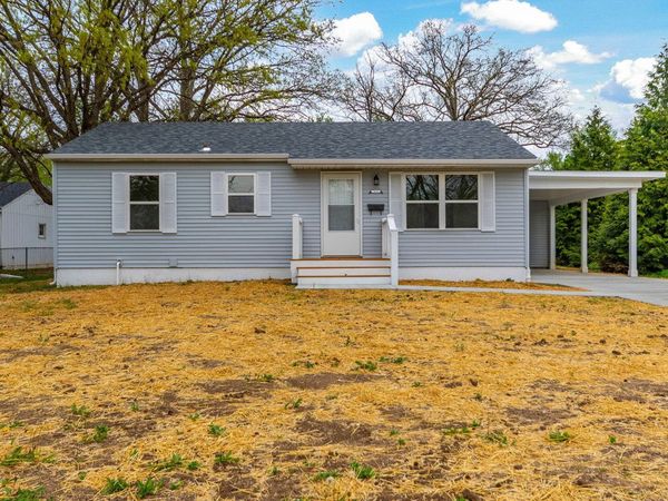 1121 Lakeview Road, Mexico, MO 65265