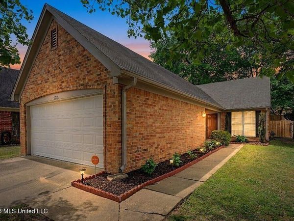 5321 Bradley Drive, Southaven, MS 38671
