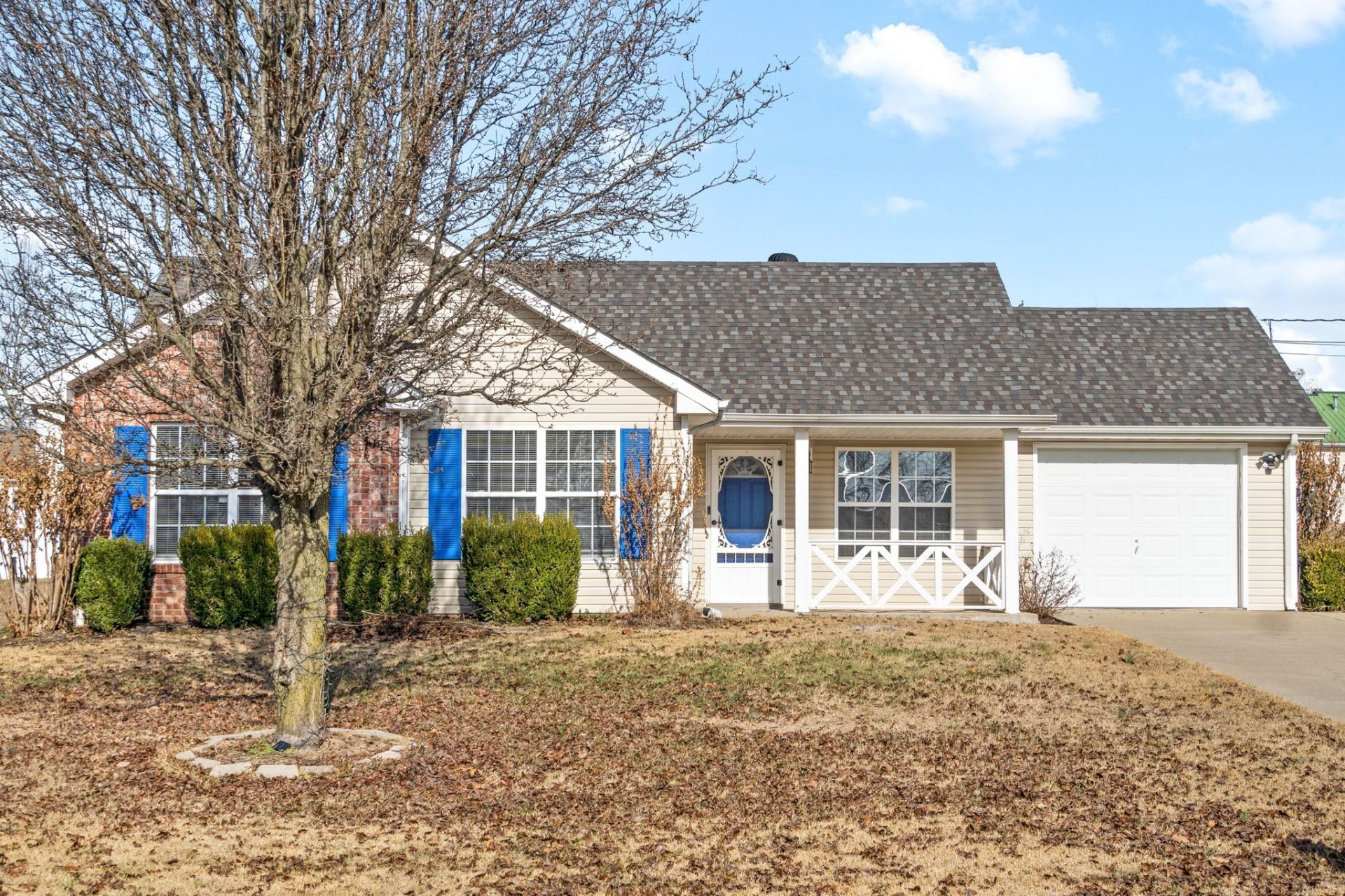 1265 Silver Star Dr, Clarksville, TN 37042 Main Photo