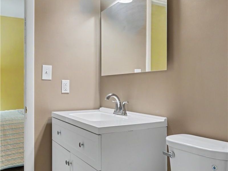 7823 Oakhurst Circle, Brecksville, OH 44141 Photo 16