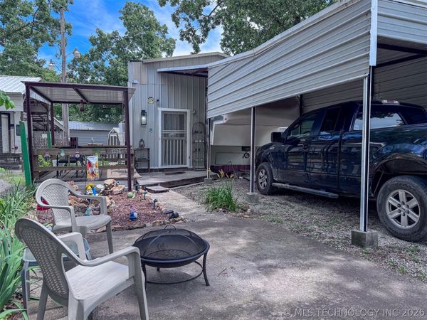 1336 Hemlock Street, Eucha, OK 74342