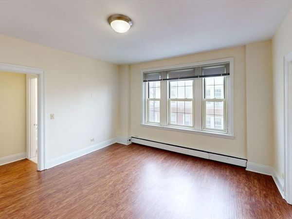 1401 Beacon St, Unit 802, Brookline, MA 02446