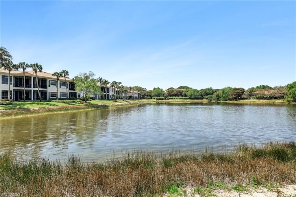 15539 Monterosso Ln, Unit 202, Naples, FL 34110 Photo