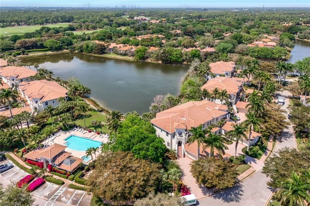 15539 Monterosso Ln, Unit 202, Naples, FL 34110 Photo