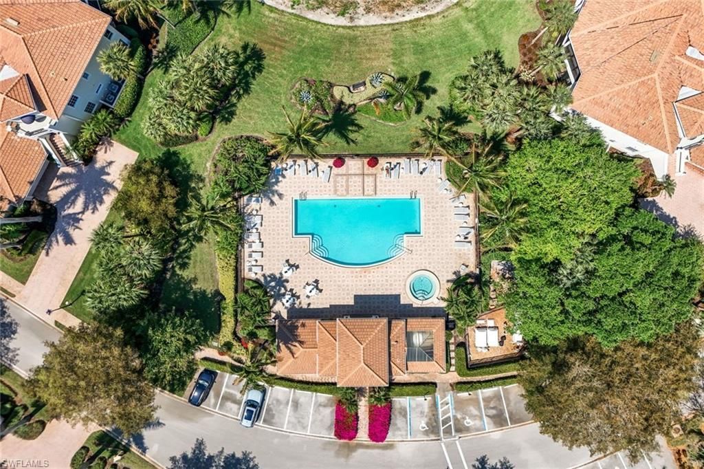15539 Monterosso Ln, Unit 202, Naples, FL 34110 Photo