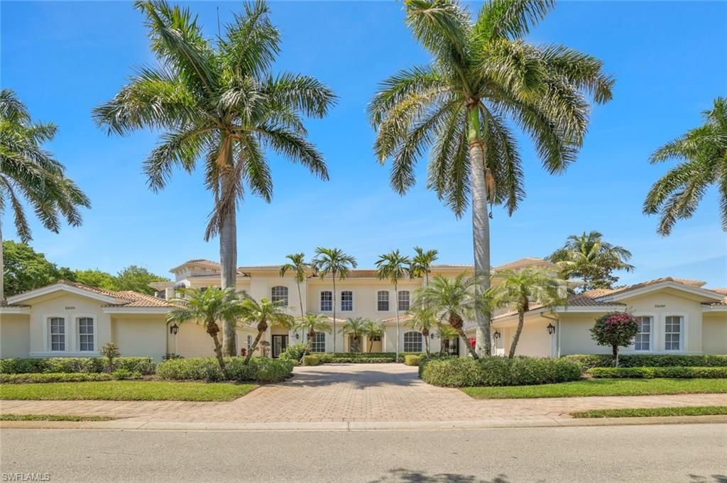 15539 Monterosso Ln, Unit 202, Naples, FL 34110 Photo