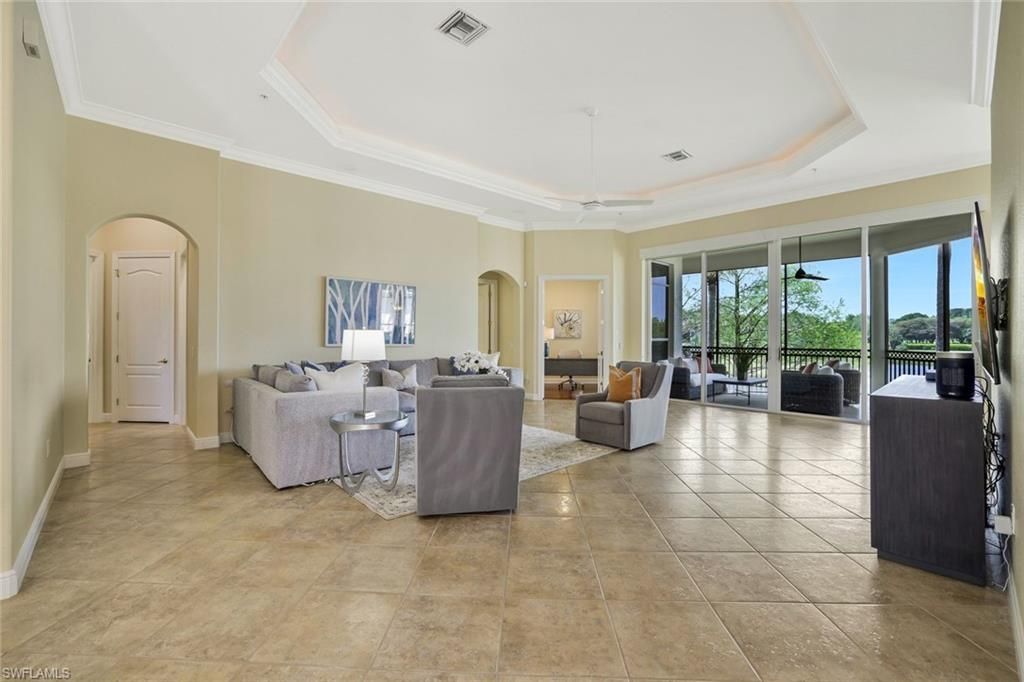 15539 Monterosso Ln, Unit 202, Naples, FL 34110 Photo