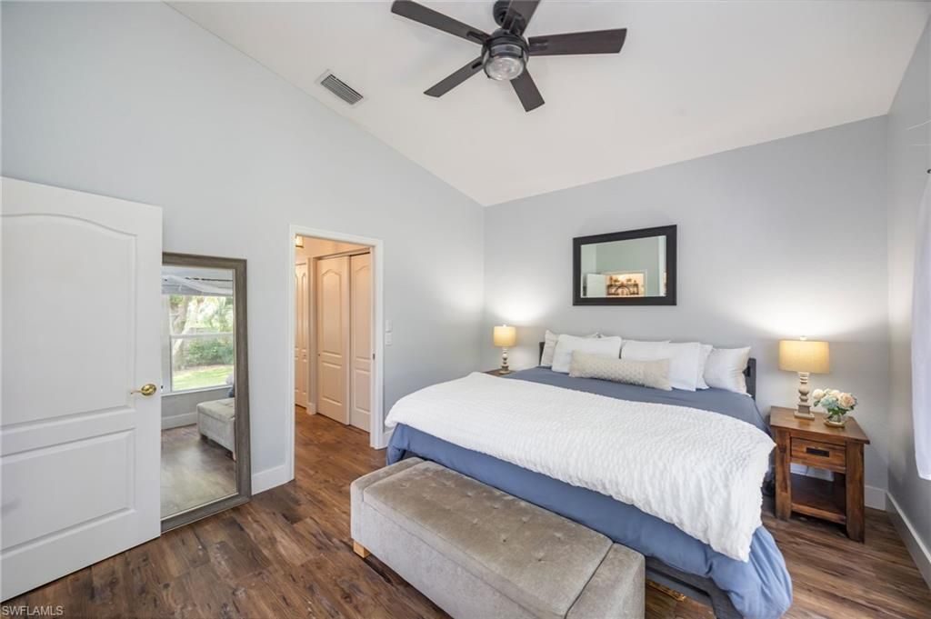 219 Glen Eagle Cir, Naples, FL 34104 Photo