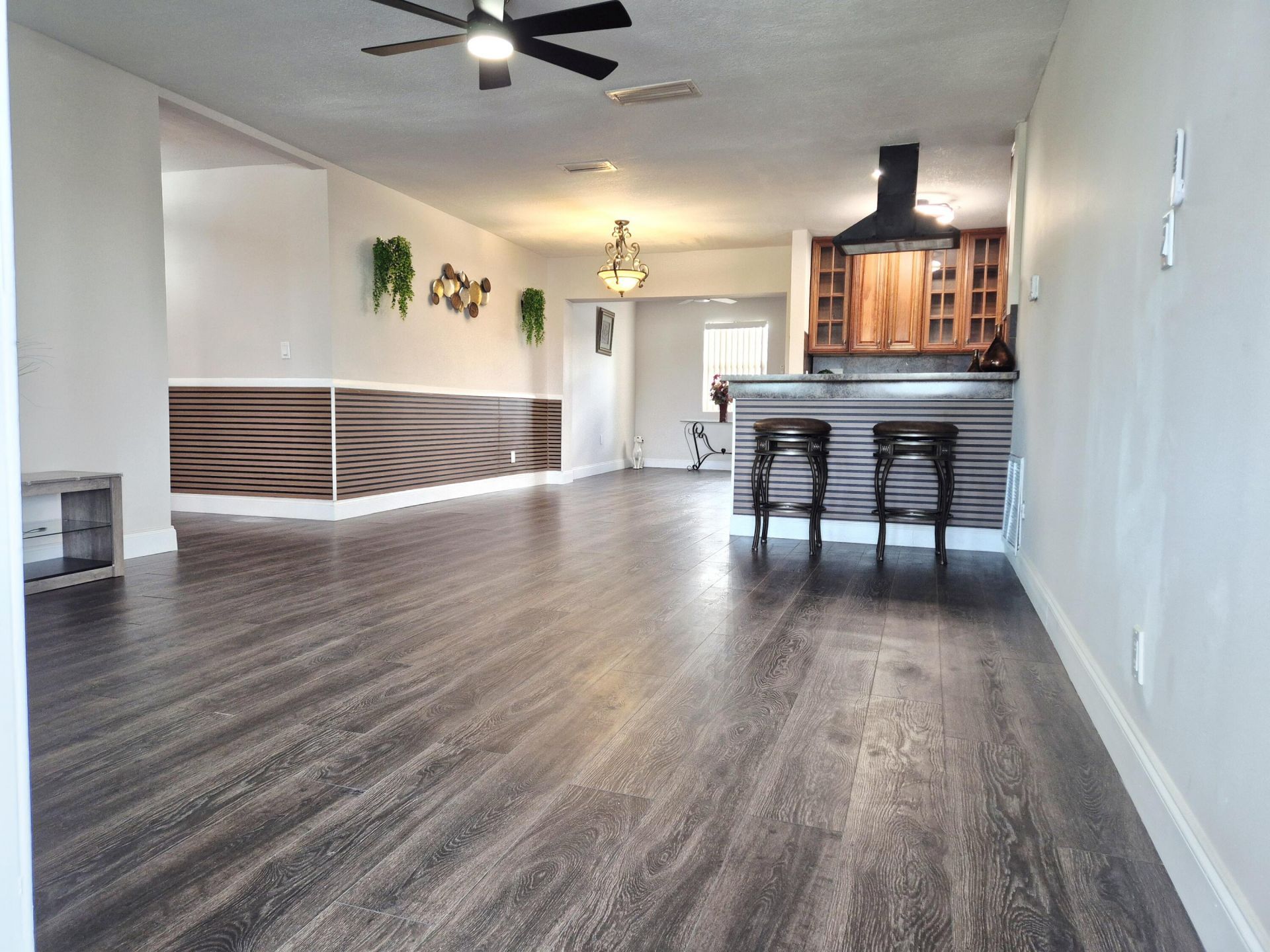 1015 NW 68th Avenue, Margate, FL 33063 Photo