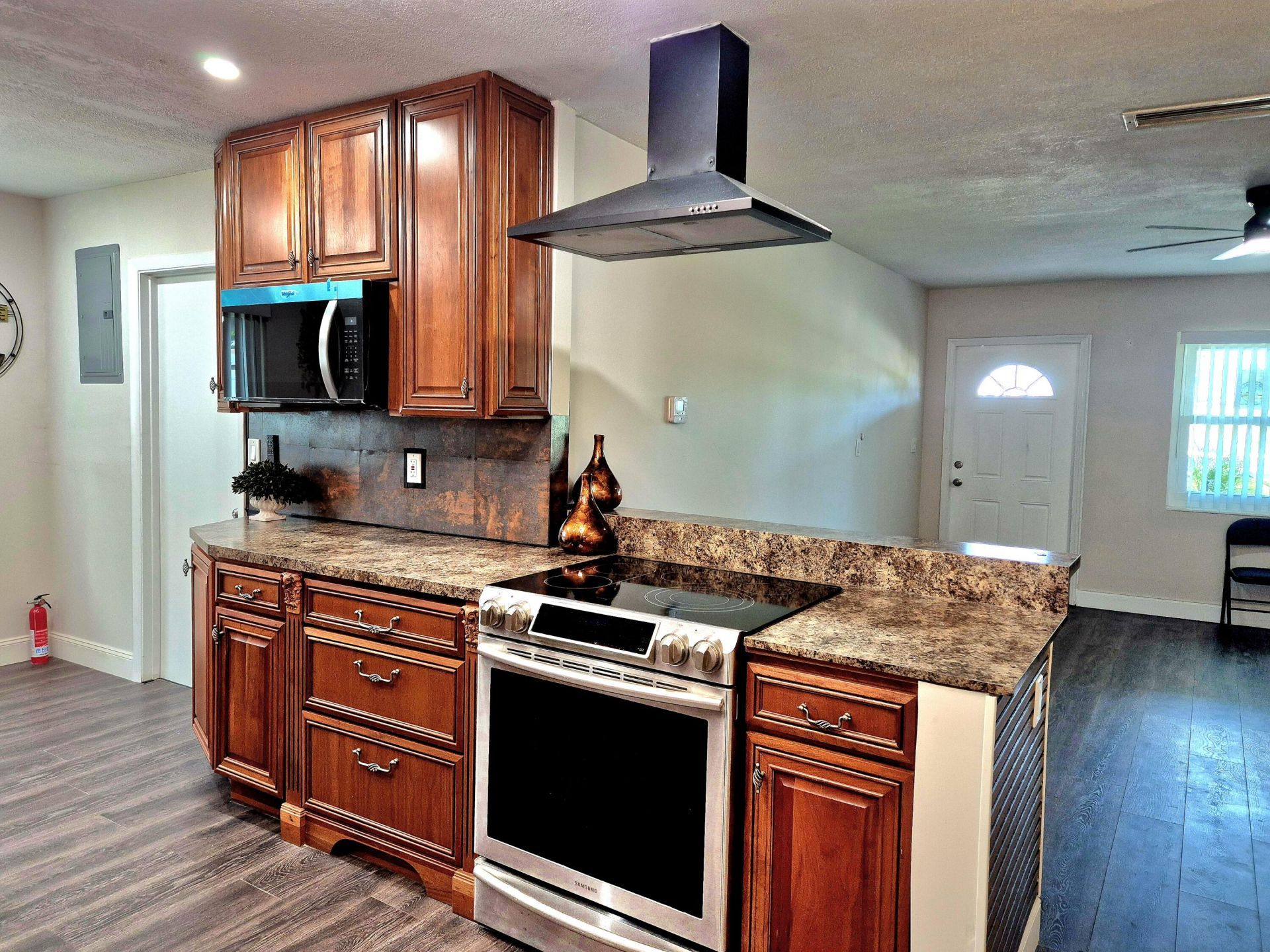 1015 NW 68th Avenue, Margate, FL 33063 Photo