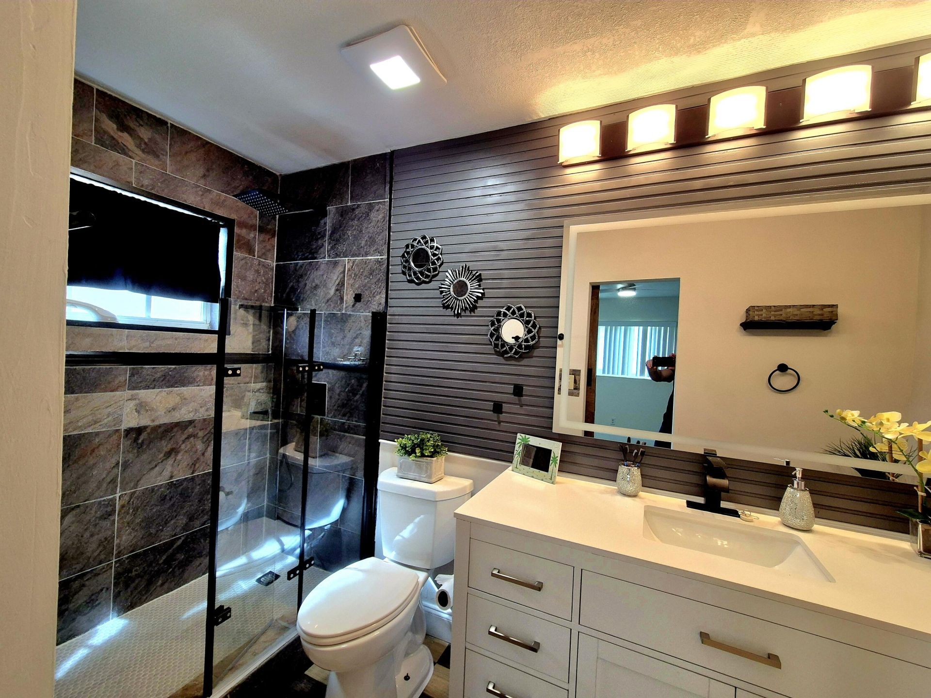 1015 NW 68th Avenue, Margate, FL 33063 Photo