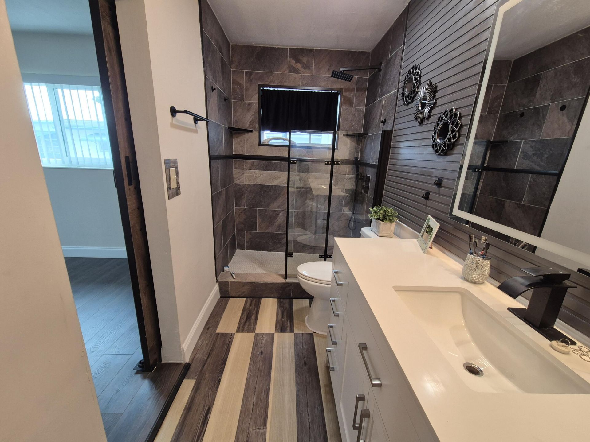 1015 NW 68th Avenue, Margate, FL 33063 Photo