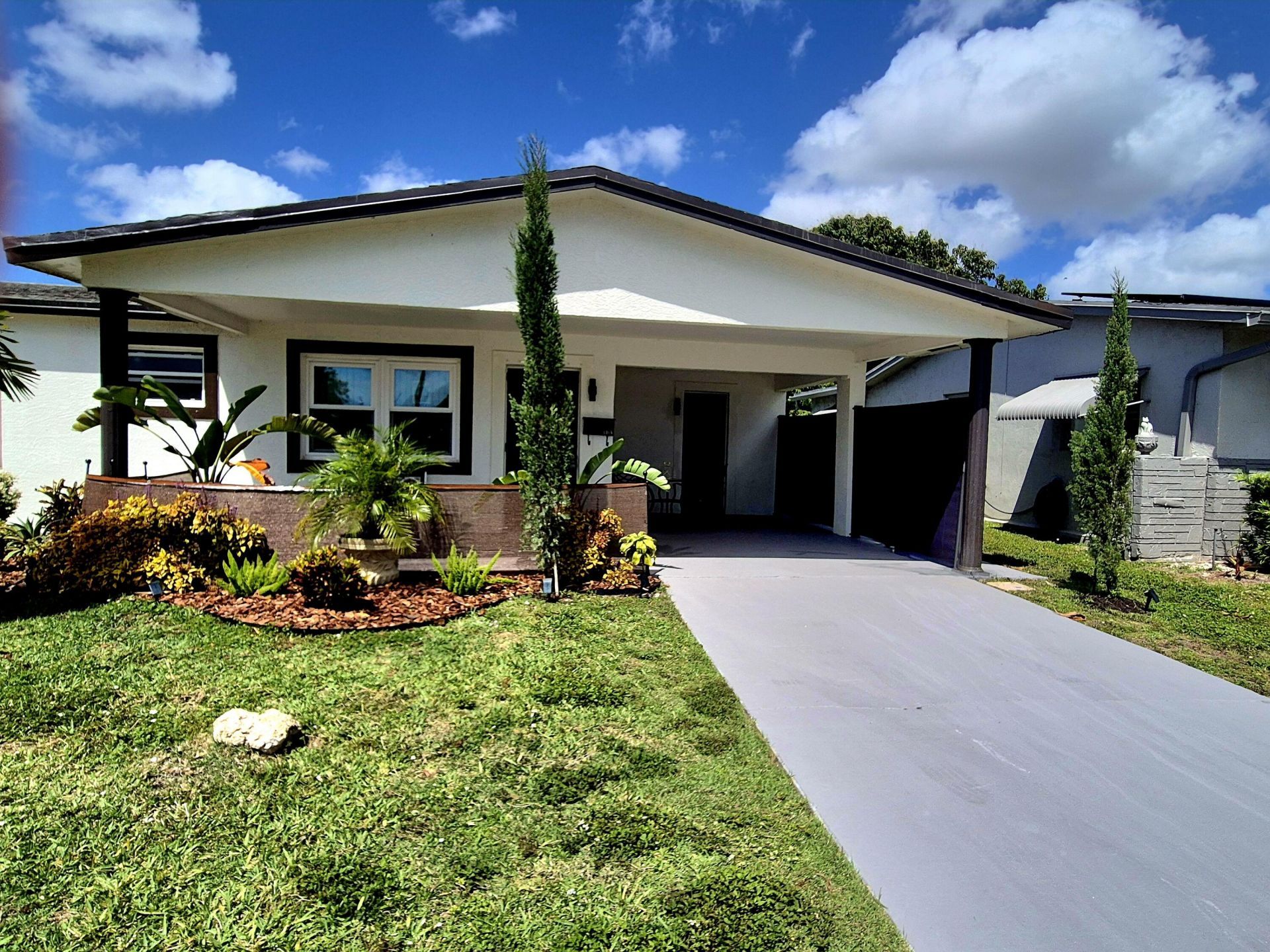 1015 NW 68th Avenue, Margate, FL 33063 Photo