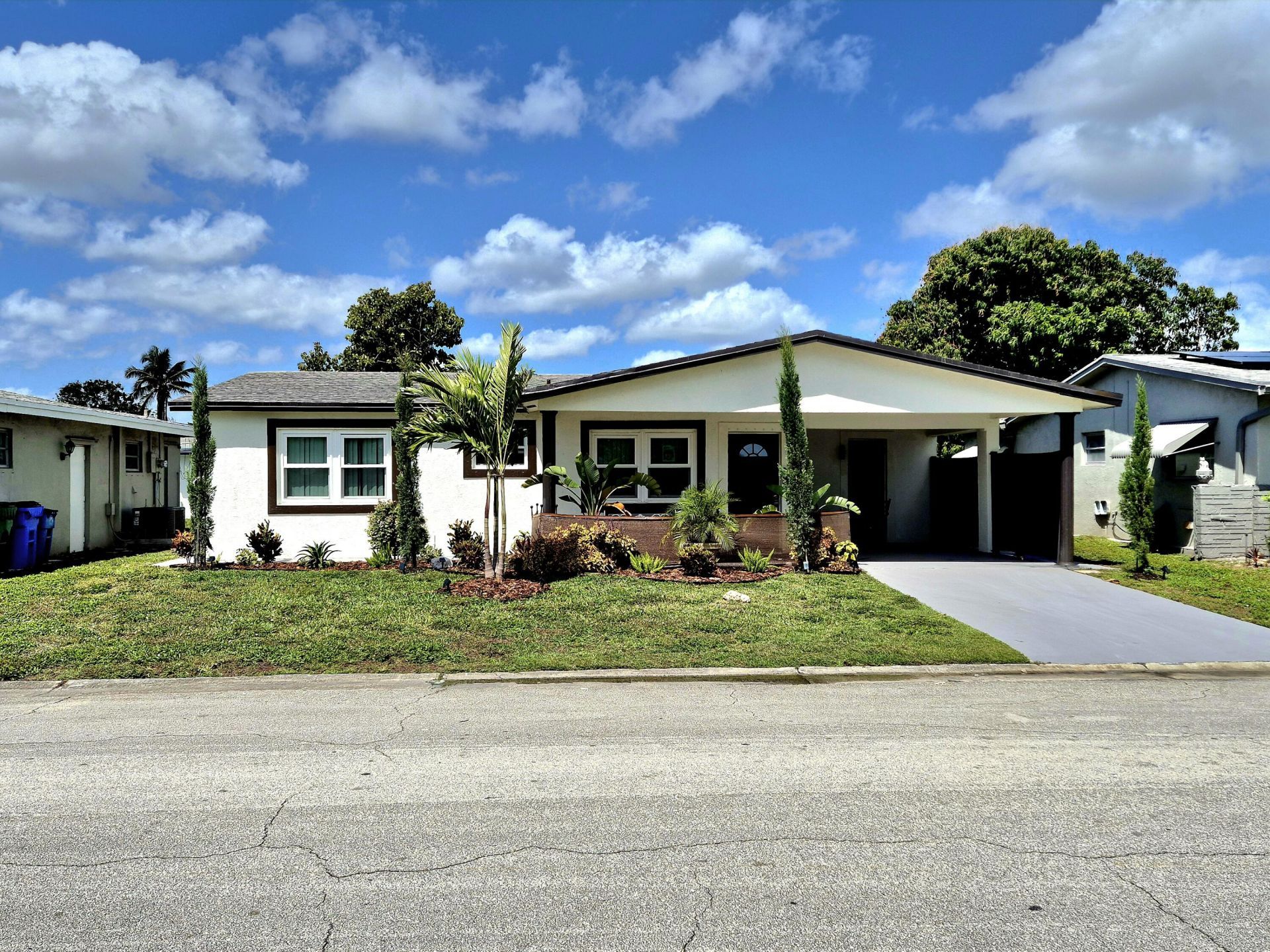 1015 NW 68th Avenue, Margate, FL 33063 Photo