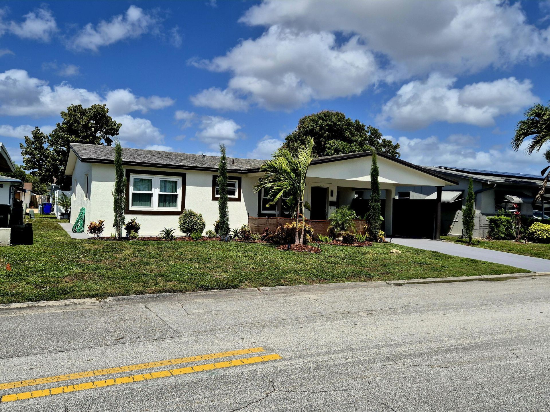 1015 NW 68th Avenue, Margate, FL 33063 Photo