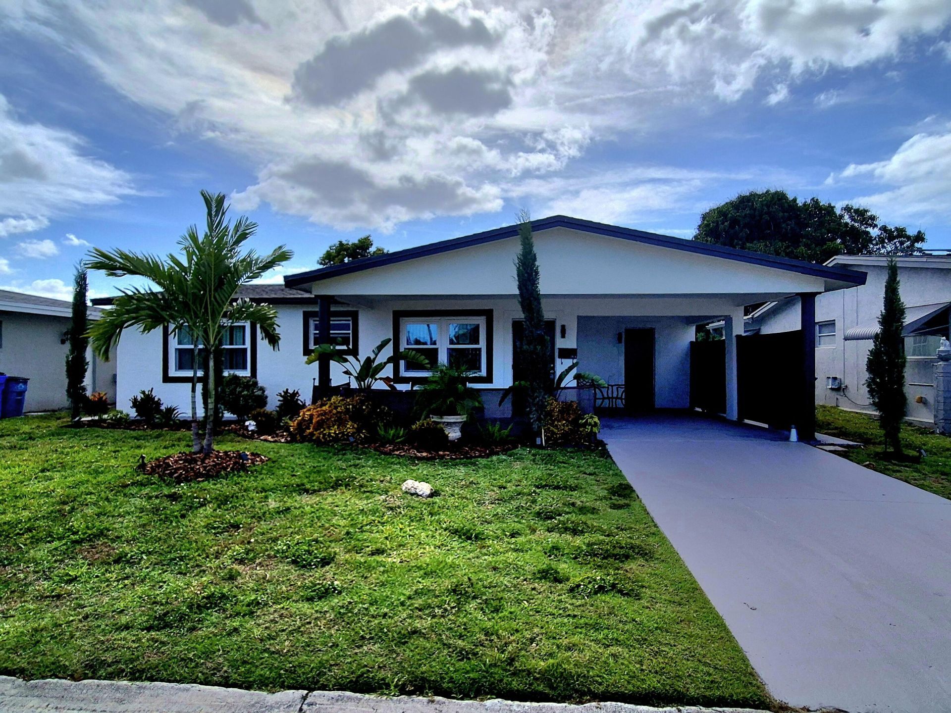 1015 NW 68th Avenue, Margate, FL 33063 Photo