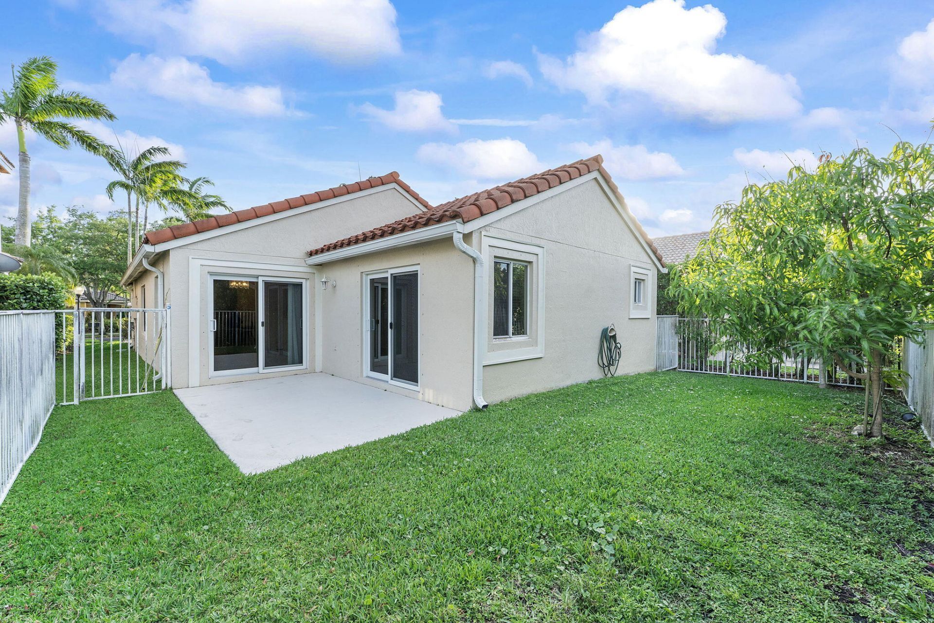 1353 Canary Island Drive, Weston, FL 33327 Photo