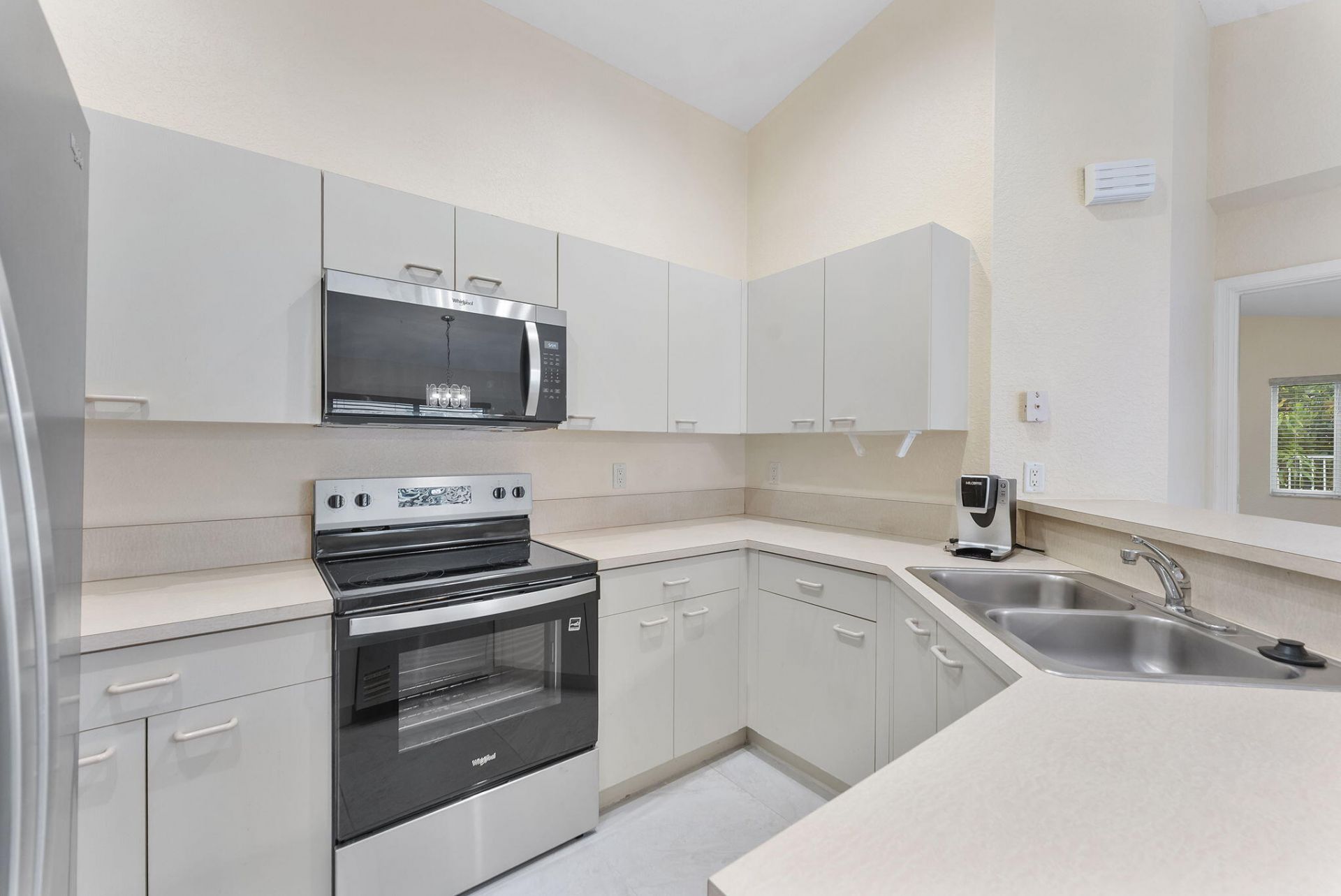 1353 Canary Island Drive, Weston, FL 33327 Photo