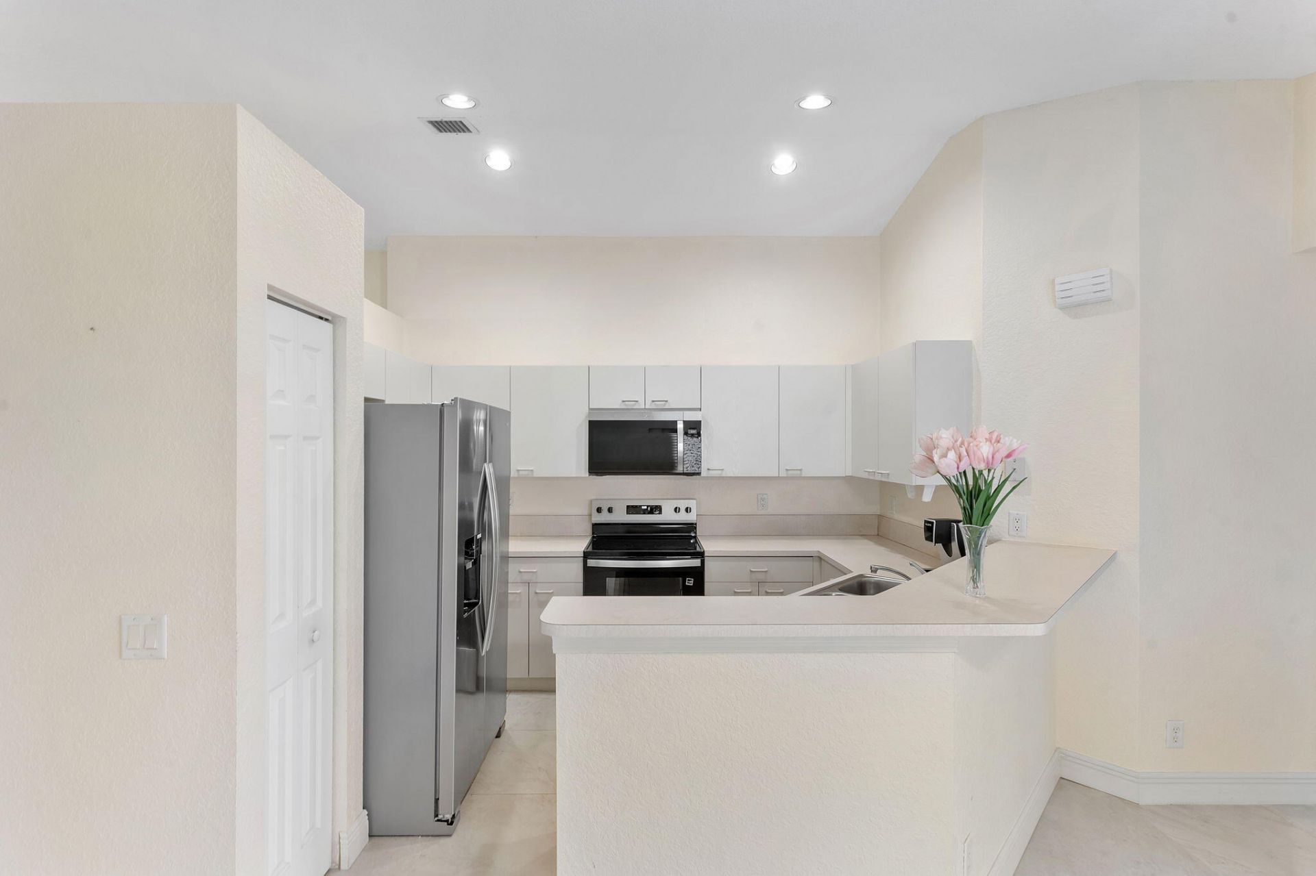 1353 Canary Island Drive, Weston, FL 33327 Photo