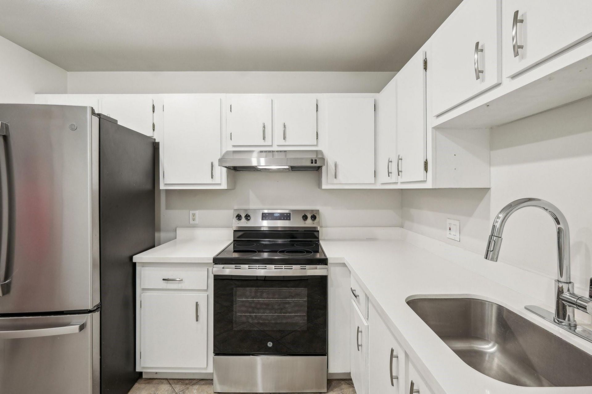 1091 Manor Drive, Palm Springs, FL 33461 Photo