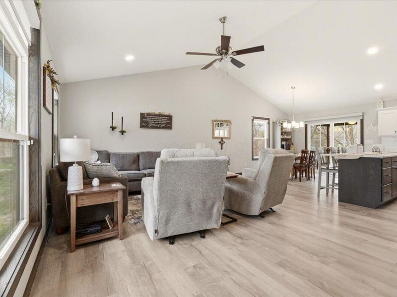 353 Valleybrook Circle, Howard, OH 43028 Photo 10