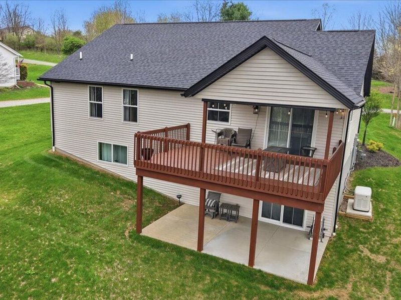 353 Valleybrook Circle, Howard, OH 43028 Photo 3