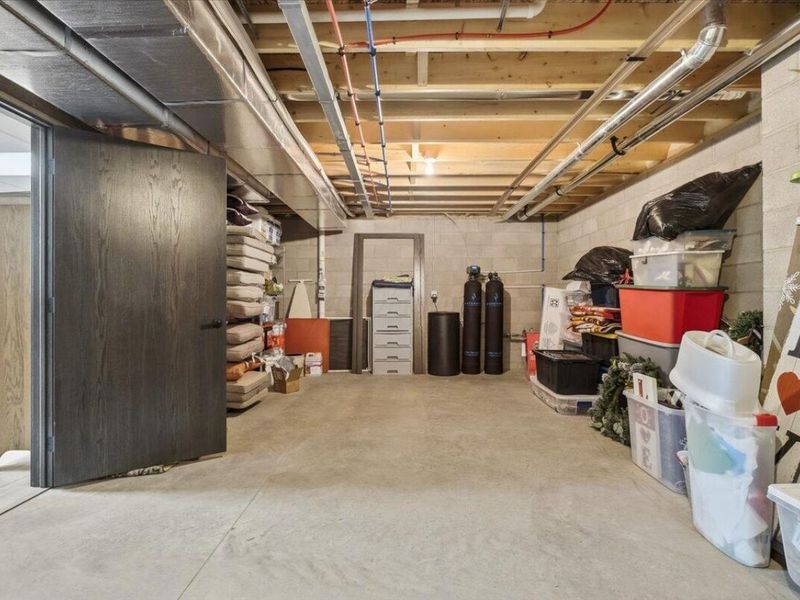 353 Valleybrook Circle, Howard, OH 43028 Photo 36