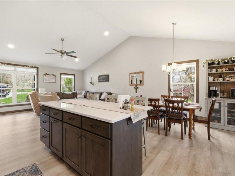 353 Valleybrook Circle, Howard, OH 43028 Photo 7