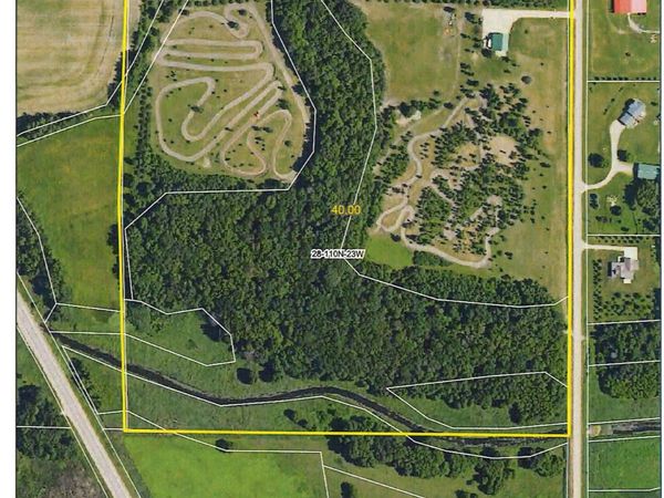 44252 165th Avenue , Kilkenny, MN 56052