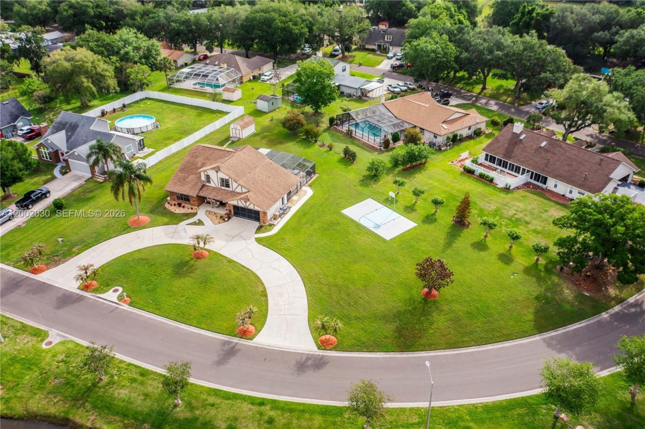 1805 Harbor Blvd., Kissimmee, FL 34744 Photo