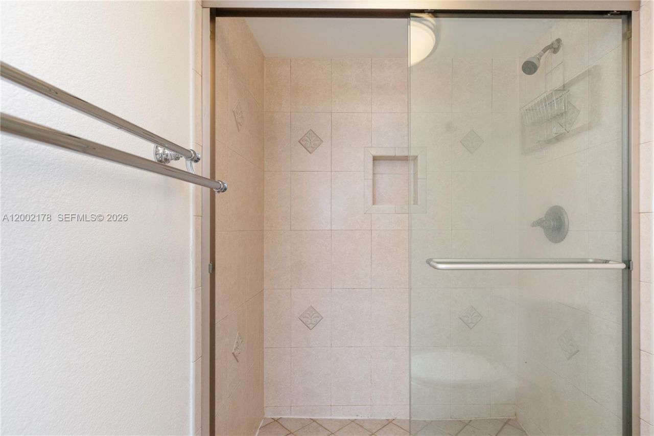 2030 S Ocean Dr, Unit 1803, Hallandale Beach, FL 33009 Photo