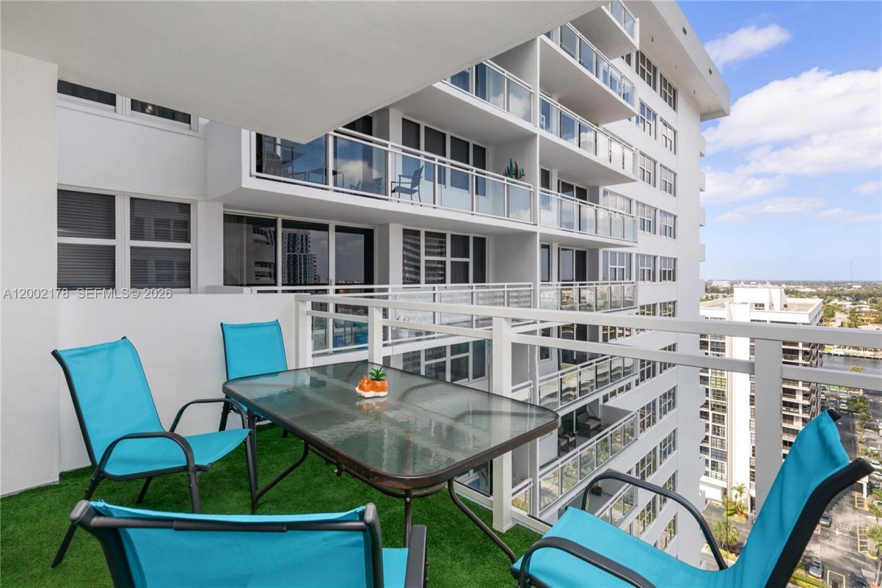 2030 S Ocean Dr, Unit 1803, Hallandale Beach, FL 33009 Photo