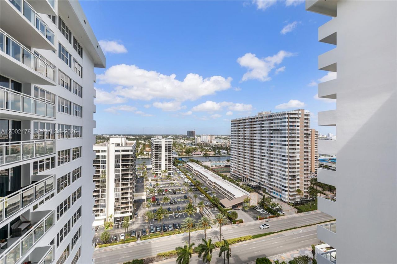 2030 S Ocean Dr, Unit 1803, Hallandale Beach, FL 33009 Photo
