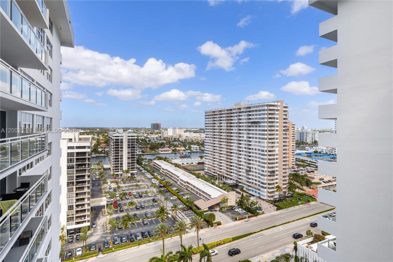 2030 S Ocean Dr, Unit 1803, Hallandale Beach, FL 33009 Photo