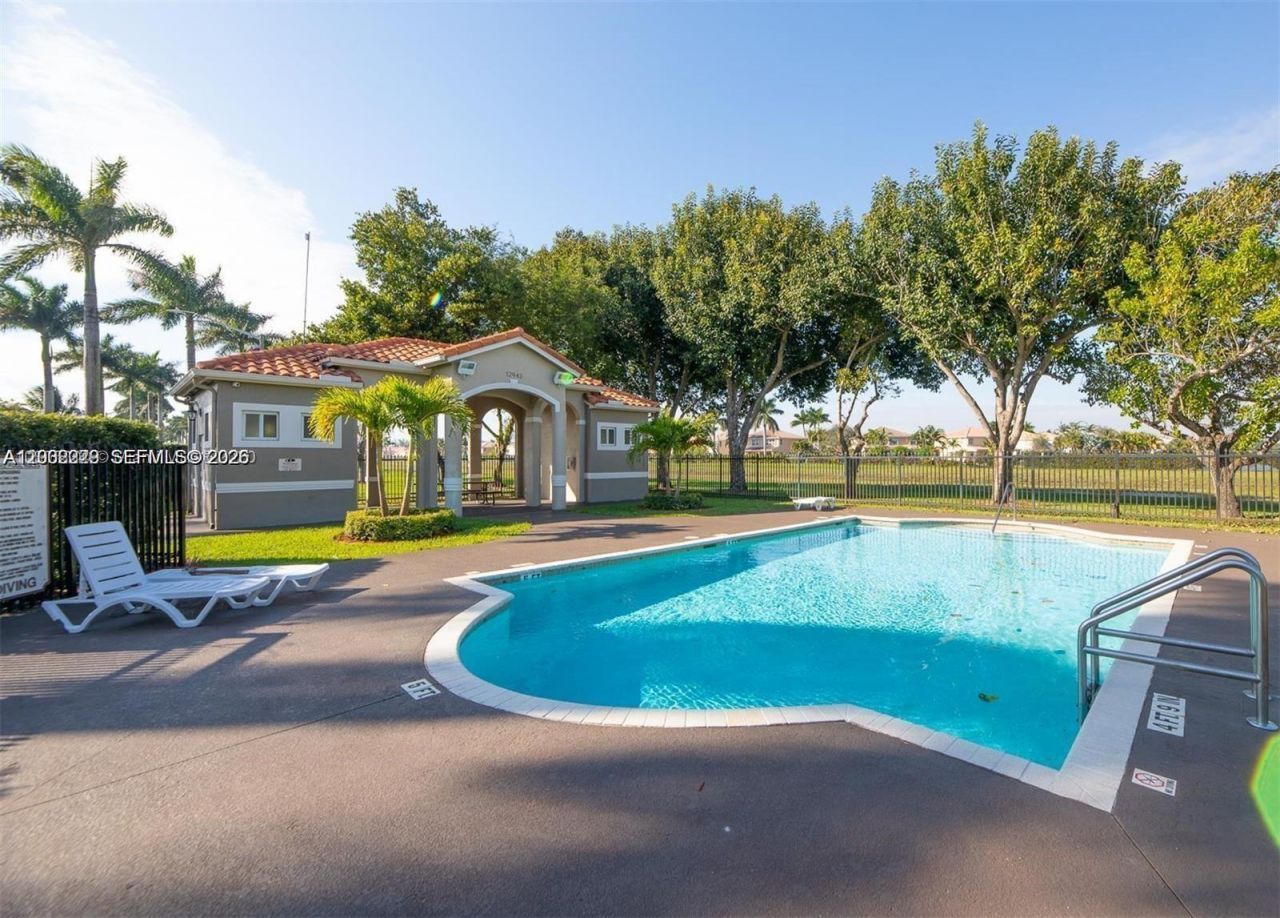 12953 SW 49th Ct, Miramar, FL 33027 Photo