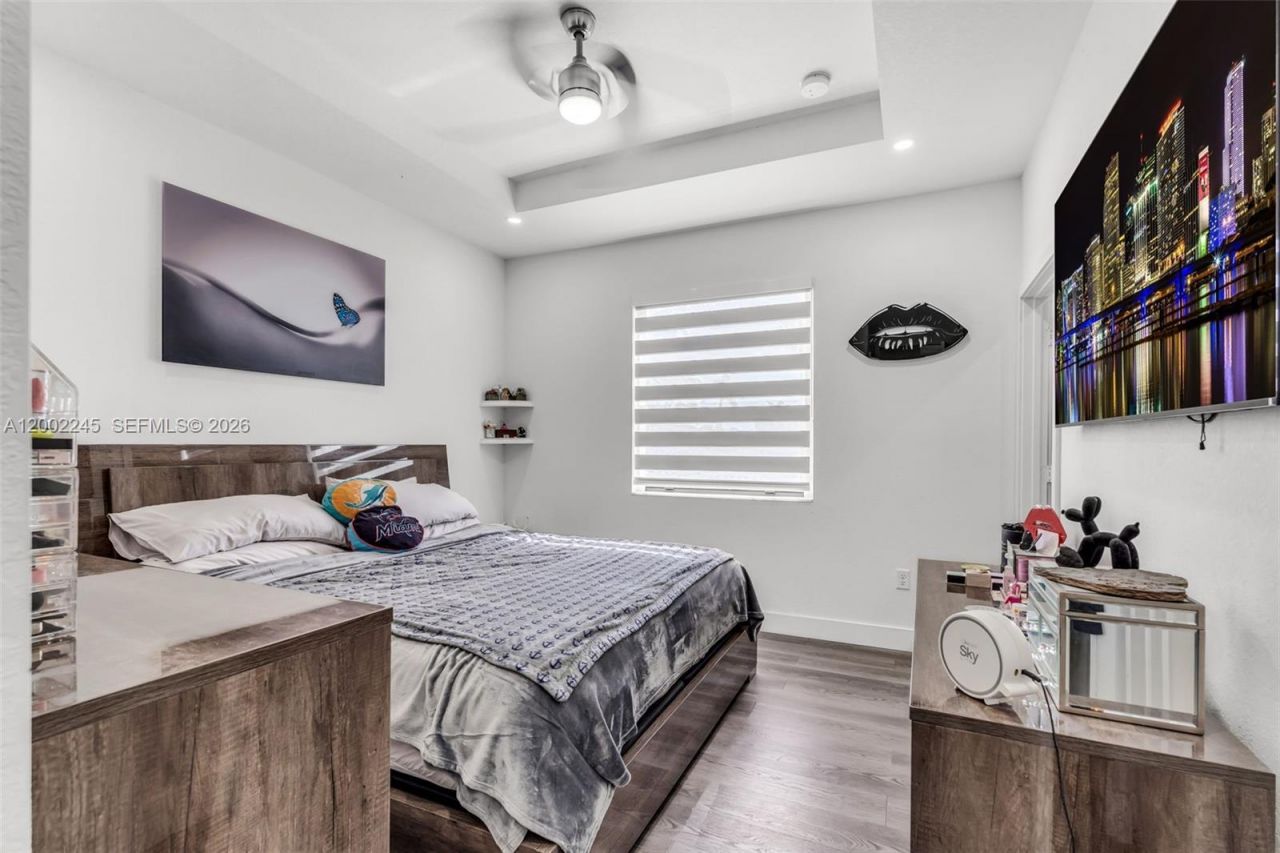 14782 SW 181st Ter, Miami, FL 33187 Photo