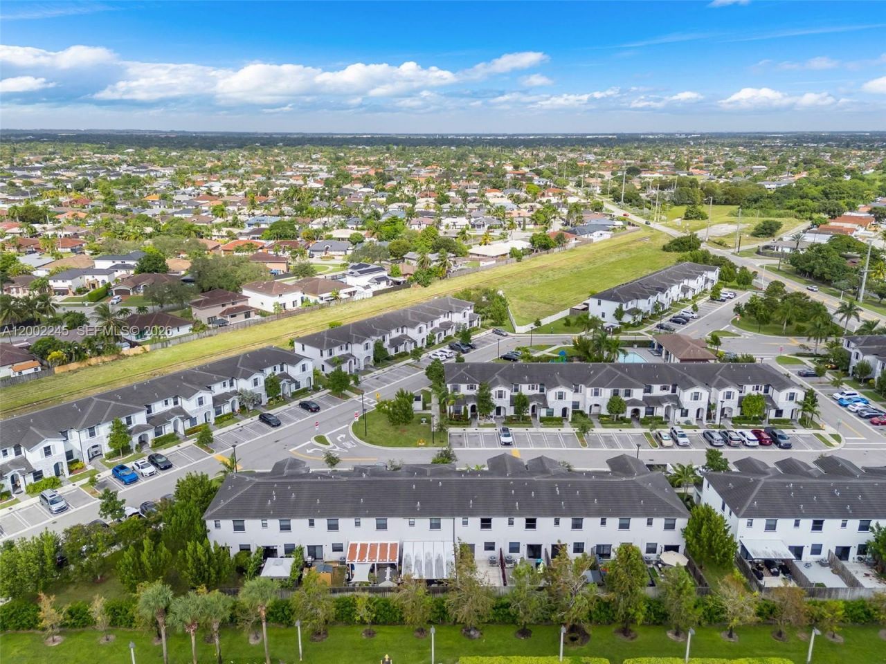 14782 SW 181st Ter, Miami, FL 33187 Photo