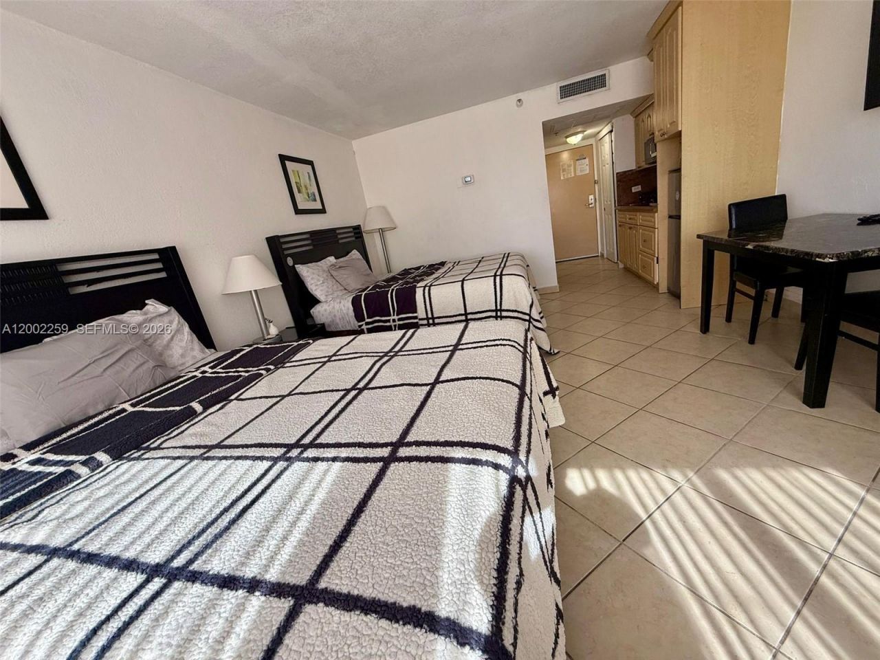 19201 Collins Ave, Unit 241, Sunny Isles Beach, FL 33160 Photo