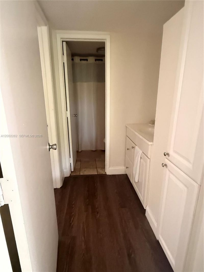 Please Call For Address, Unit 304, Davie, FL 33324 Photo
