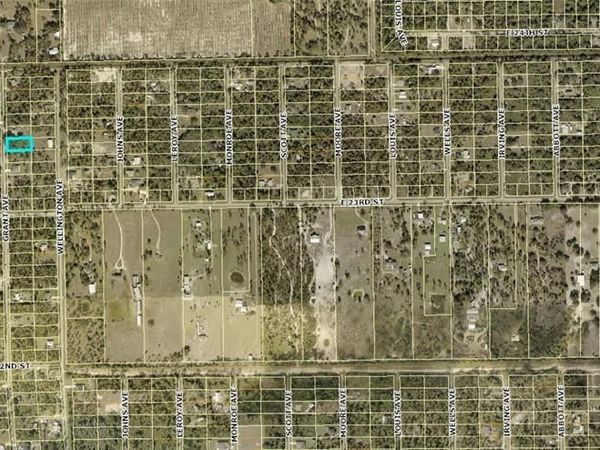 2310 Grant AVE, ALVA, FL 33920
