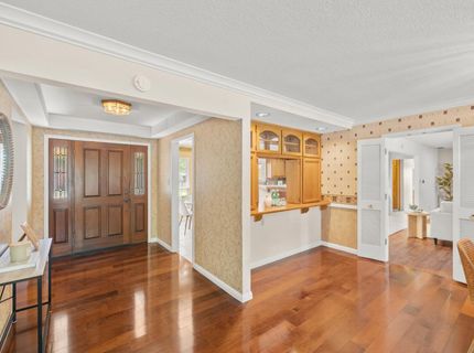 880 Laverstock Way, Sacramento, CA 95864 Photo