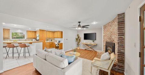 880 Laverstock Way, Sacramento, CA 95864 Photo