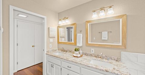 880 Laverstock Way, Sacramento, CA 95864 Photo