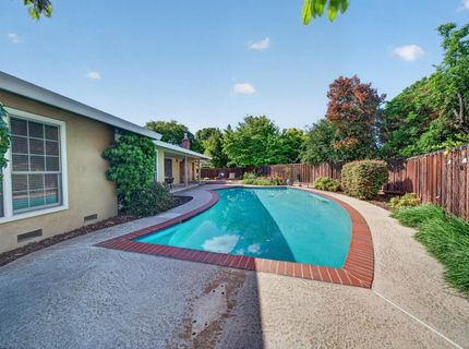 880 Laverstock Way, Sacramento, CA 95864 Photo