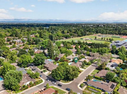 880 Laverstock Way, Sacramento, CA 95864 Photo