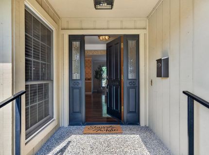 880 Laverstock Way, Sacramento, CA 95864 Photo